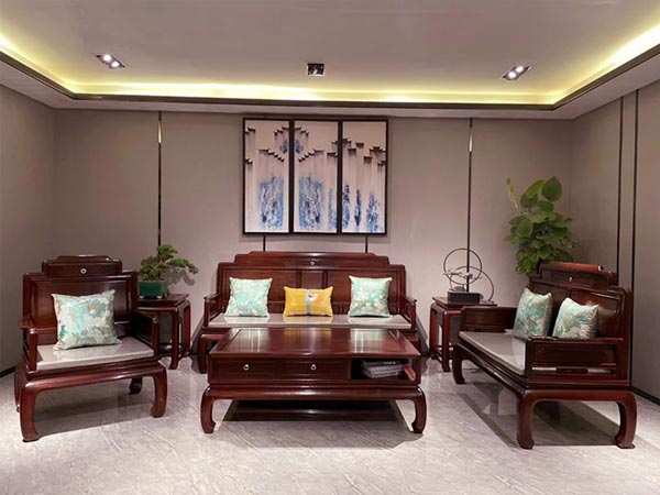 Detailed explanation of how to distinguish true and false rosewood furniture